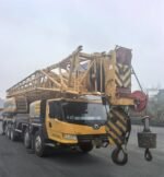 Used all terrain crane 2019 XCMG xct130t, 6-section arms, 61-meter arm length, counterweight 45 tons, two engines Weichai