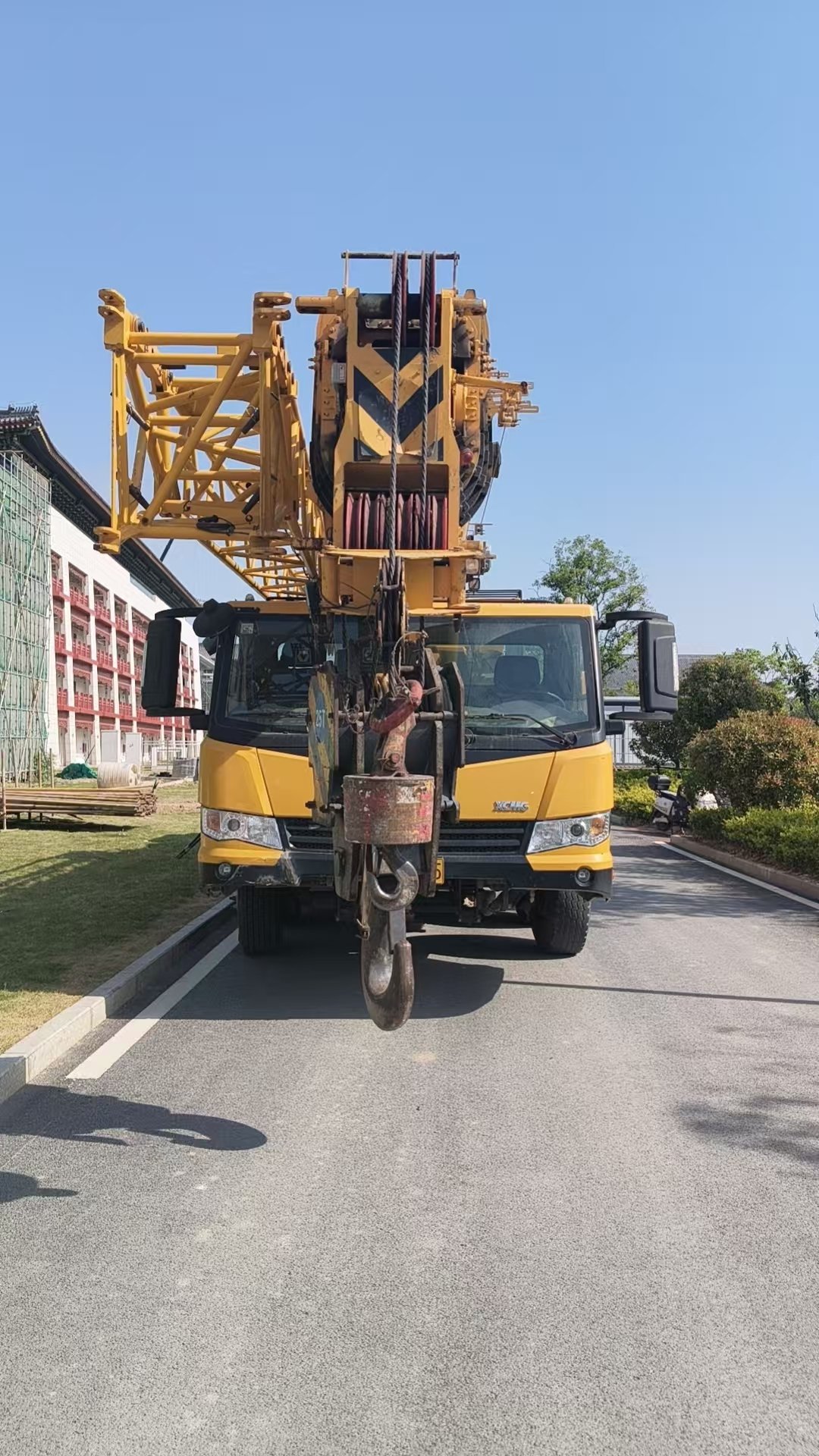13390800545529498.jpg Second-hand truck crane 2021 XCMG 50KC, Euro 6 for sale - Image 1