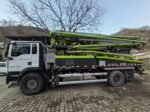 Second-hand concrete pump 2022 Zoomlion 38m on Chassis Sitrak - Image 5