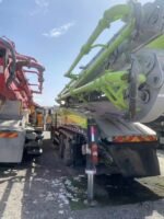 Concrete pump car 2021 Zoomlion 63m on Chassis Benz - Image 3