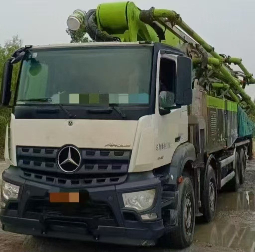 微信图片_20250504182249.jpg Second-hand concrete pump truck 2020 Zoomlion 63m on Chassis Benz - Image 1