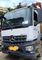 Concrete pump truck 2021 Xcmg 52m on Chassis Mercedes-Benz with good price - Image 2