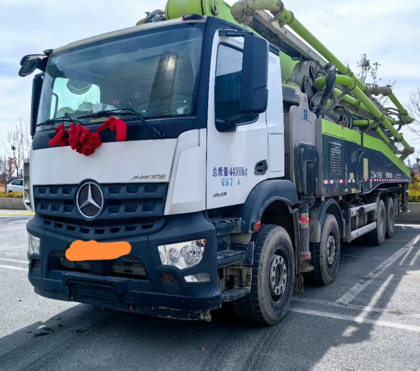 微信图片_20250505184126.jpg Good condition! Concrete pump 2021 Zoomlion 63m on Benz - Image 1