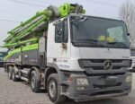 Used concrete pump 2019 Zoomlion 56m on Benz with good configuration