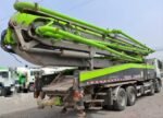 Used concrete pump 2019 Zoomlion 56m on Benz with good configuration - Image 4