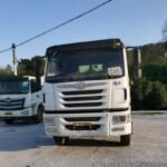 2018 Zoomlion 10 cbm on chassis Jiefang horsepower 340 - Image 6