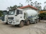 Used concrete mixer trucks 2018 Shacman 12 cbm 4 alxes - Image 3