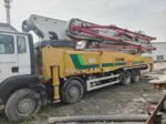 Used mobile concrete pump 2023 XCMG 62m on chassis Sitrak - Image 5