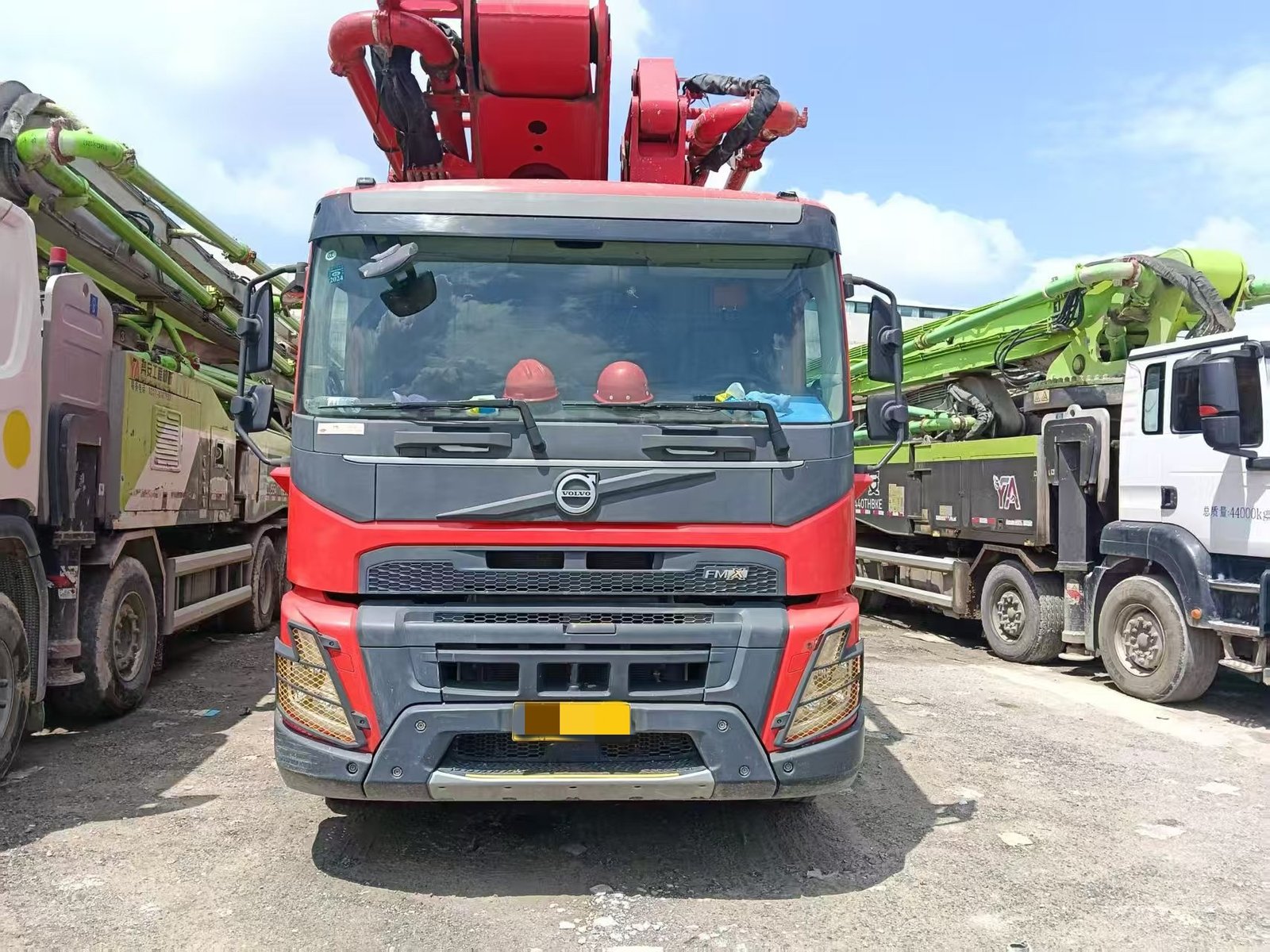2023 SANY 71m Concrete Pump Truck on Volvo Chassis